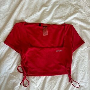 Bo and tee (oh Polly) ambition red work out top